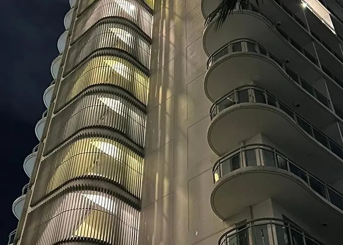 Aparthotel Staycation In Metro By La Mansion D Azure Manila